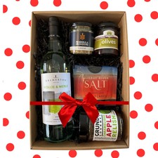 White Hamper